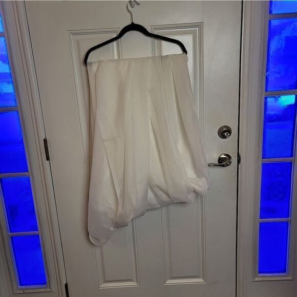 Liz Claiborne Window Scarves - Picture 1 of 1